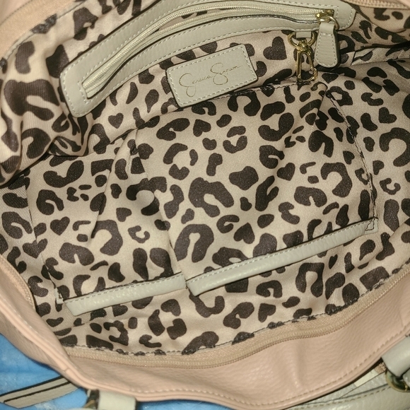 Jessica Simpson Bag/Wallet set - Picture 10 of 13